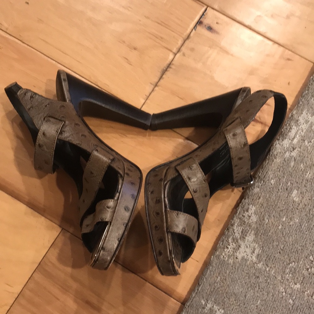Donald J Pliner platform sandals - Picture 2 of 6